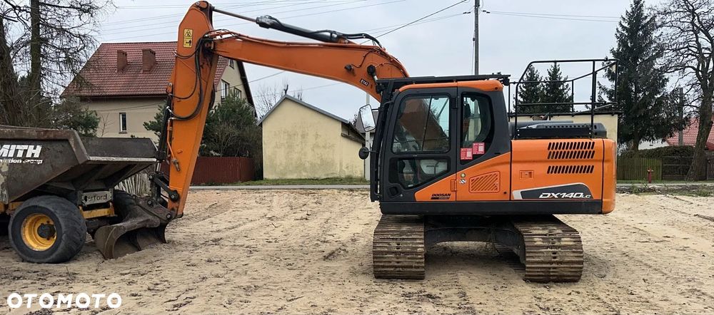 Doosan DX 140  LC - 5  KOPARKA GĄSIENICOWA GRUDZIEŃ 2020 rok - 24