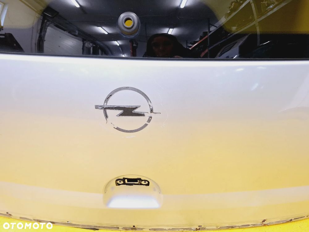 KLAPA SZYBA TYŁ TYLNA BAGAŻNIKA OPEL MERIVA A 02-10 NR446 - 6