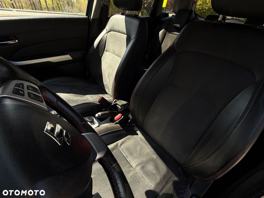 Suzuki Vitara 1.4 Boosterjet Premium 4WD - 33