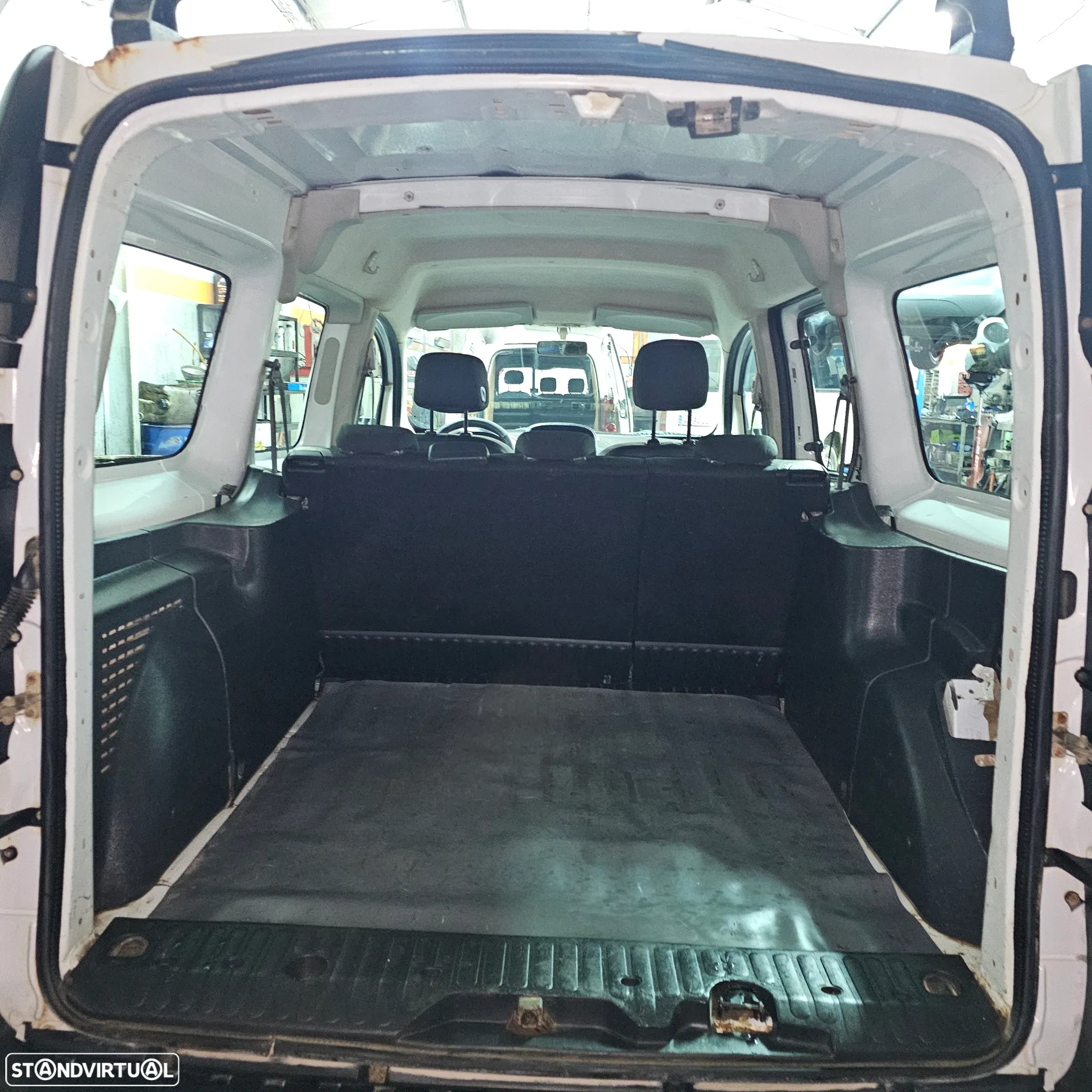 Renault Kangoo 1.5 dCi Luxe - 21