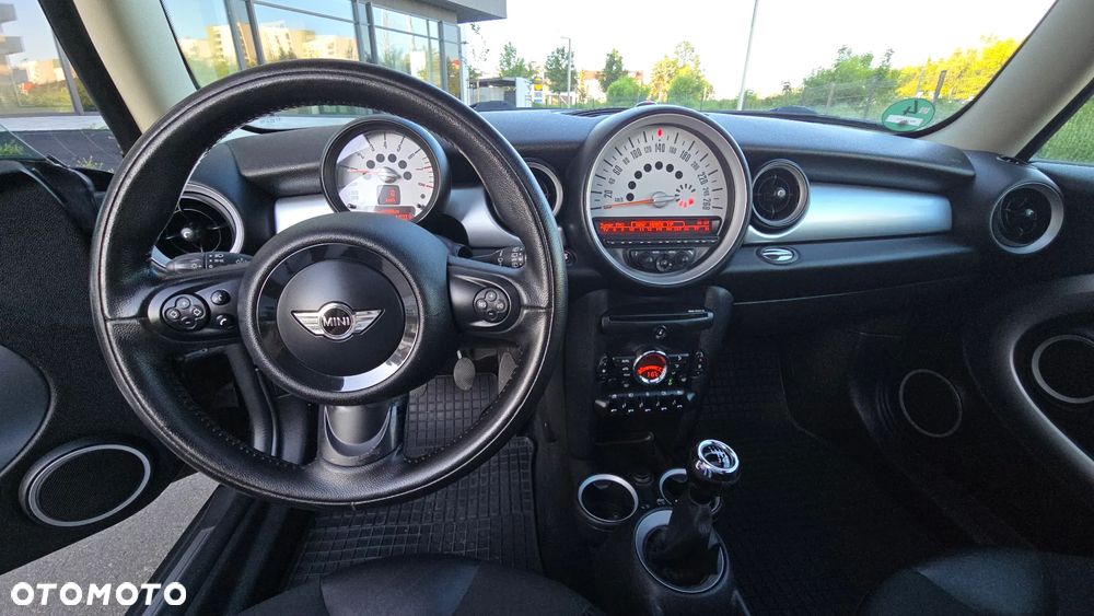 MINI Cooper - 28