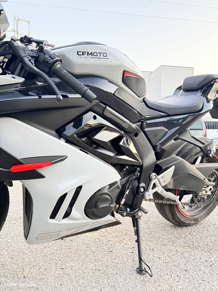 CF Moto 675SR-R - 7