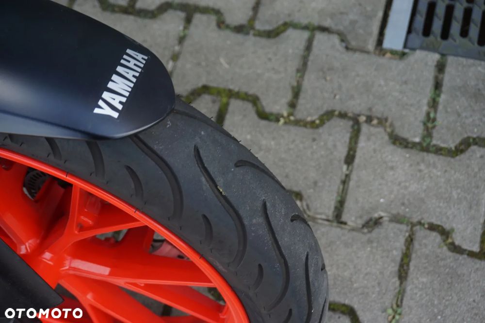 Yamaha MT - 20