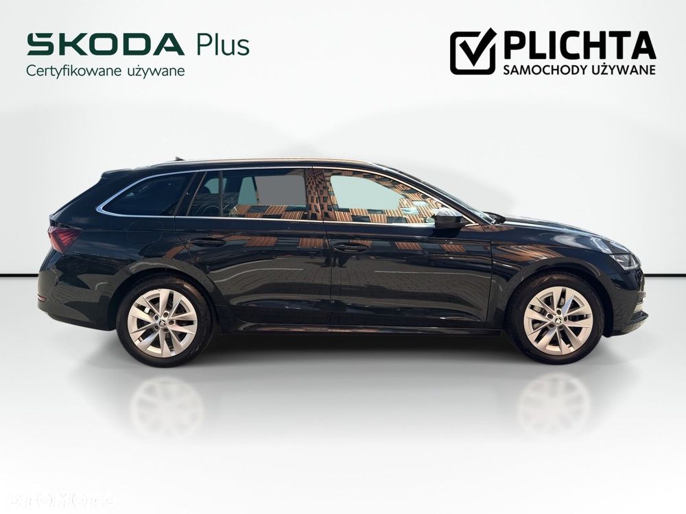 Skoda Octavia 2022 photo 4