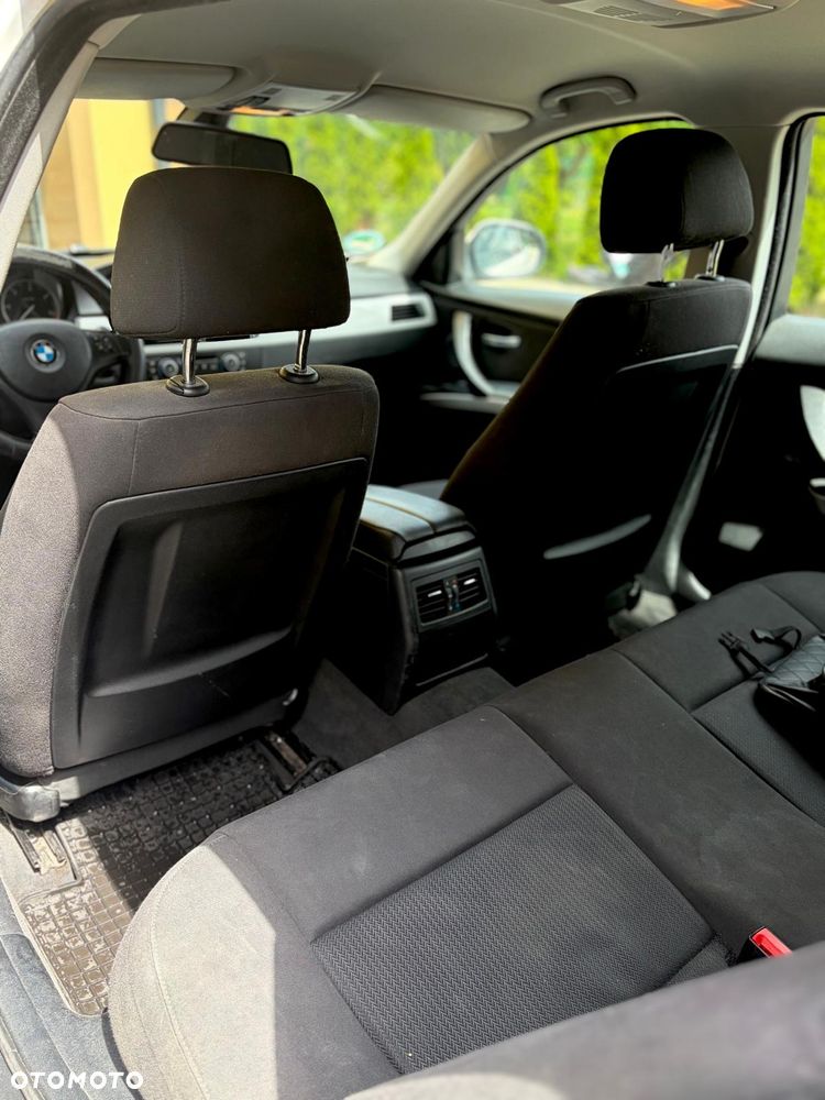 BMW Seria 3 320d - 11