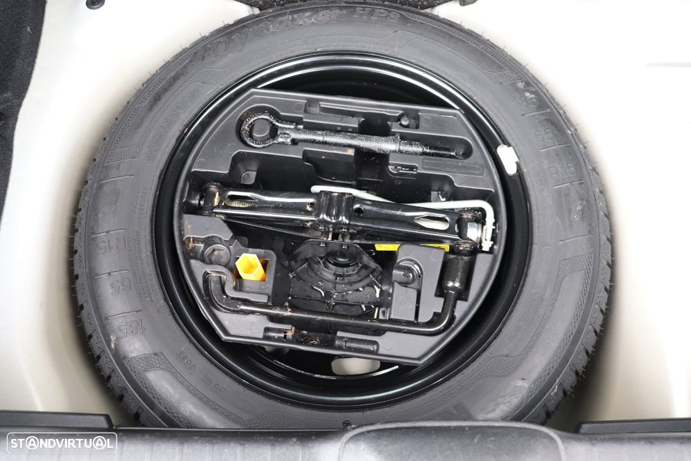 Peugeot 208 PureTech 82 Active - 19