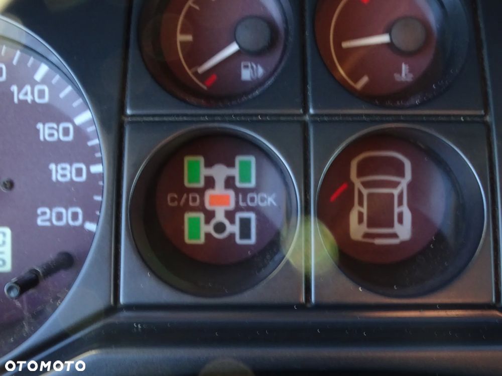 Mitsubishi Pajero 3.2 DID 7os - 14