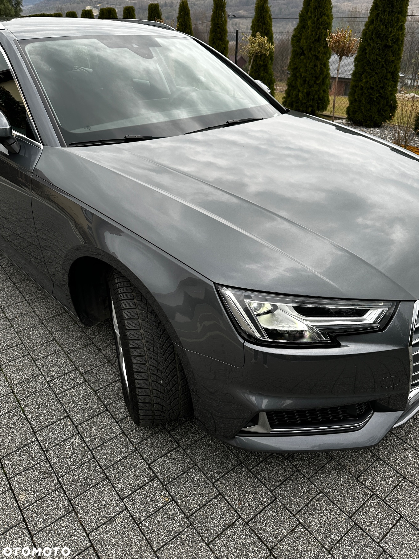 Audi A4 - 4