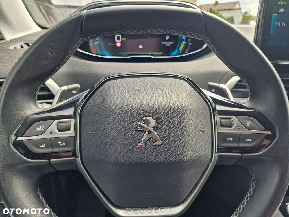 Peugeot 3008 1.6 PureTech Hybrid PHEV Allure S&S EAT8 - 34