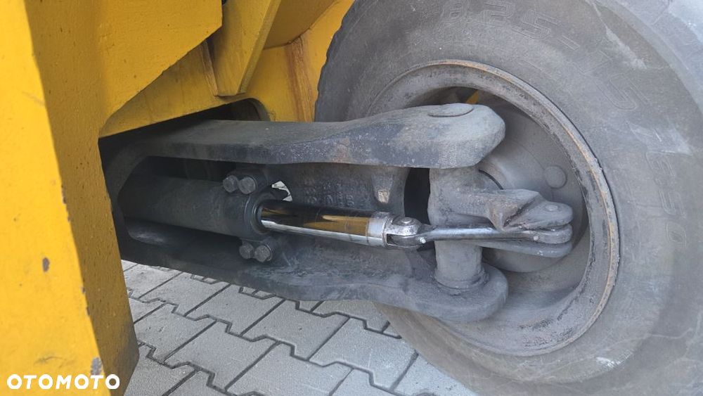 Hyster 7.00XL - 23
