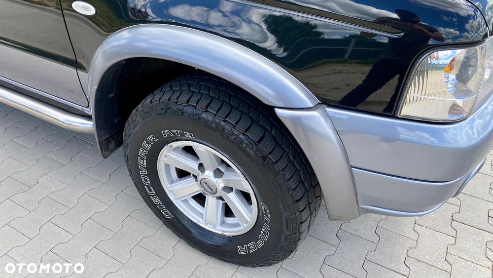 Ford Ranger XLT - 11