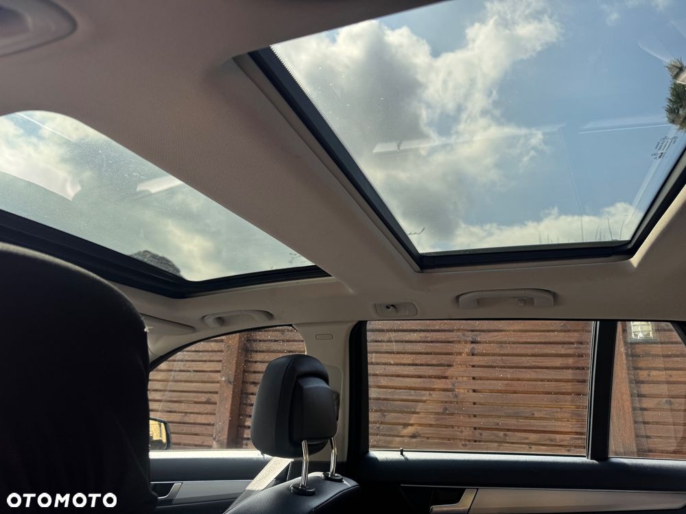 Mercedes-Benz Klasa C 180 Kompressor Automatik BlueEFFICIENCY Avantgarde - 10