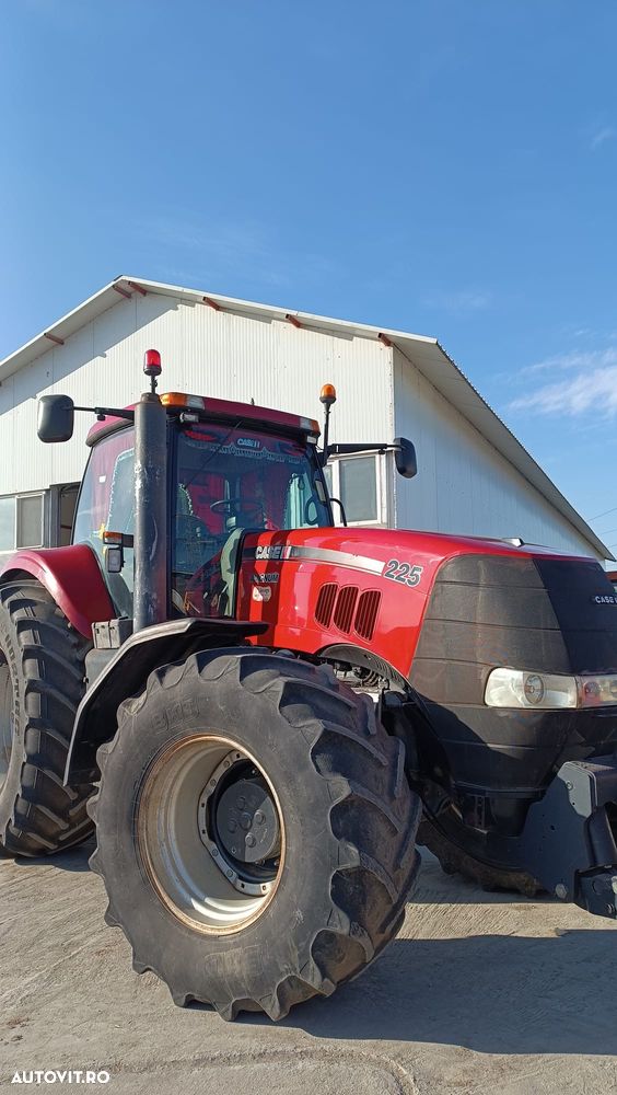 Case IH Magnum 225 - 3