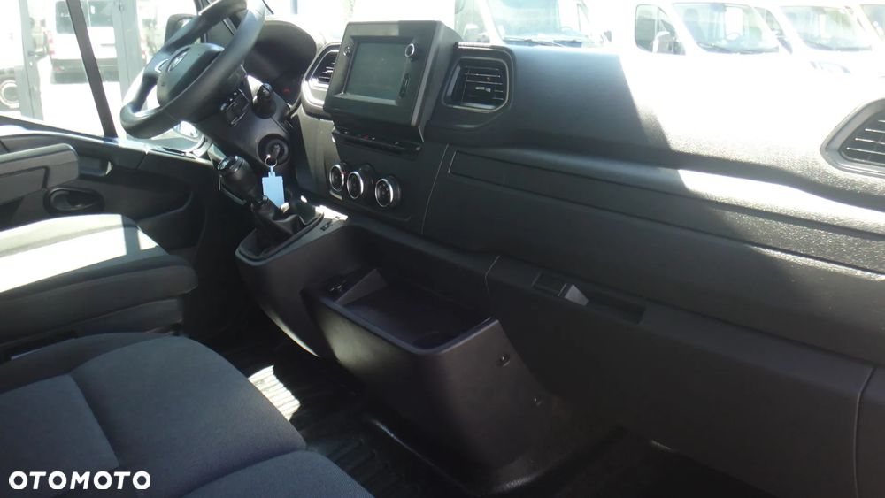 Renault Master - 10