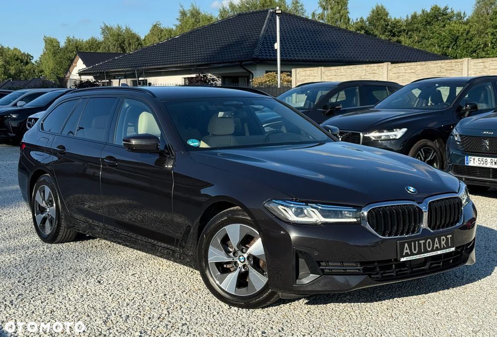 BMW Seria 5 520d Luxury Line - 21