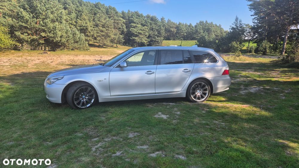 BMW Seria 5 530d Touring - 5