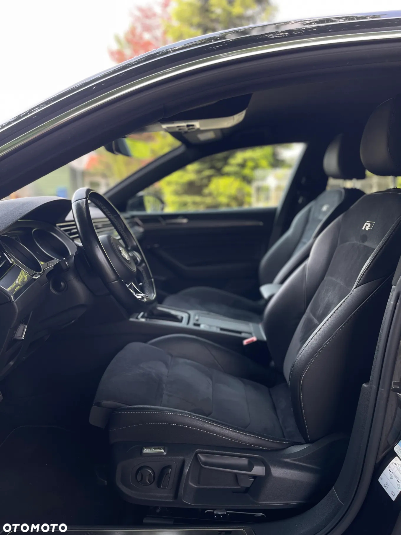 Volkswagen Arteon 2.0 TDI 4Motion SCR R-Line DSG - 16