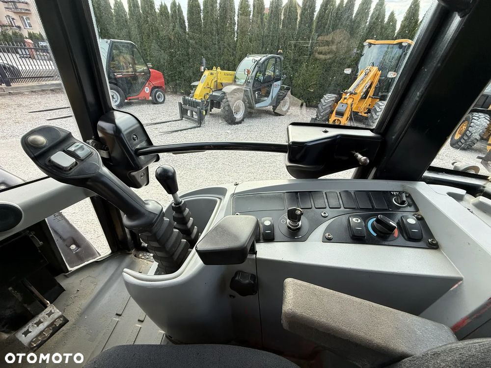 Caterpillar CAT 906 H / ŁADNA / SILNA / ORYGINAŁ  / ZADBANA / SPROWADZONA Z NIEMIEC / MAŁE GABARYTY / BEZ DPF I ADBLUE / 60 70 M 506 509 L30 L35 908 907 320 318 750 850 - 19