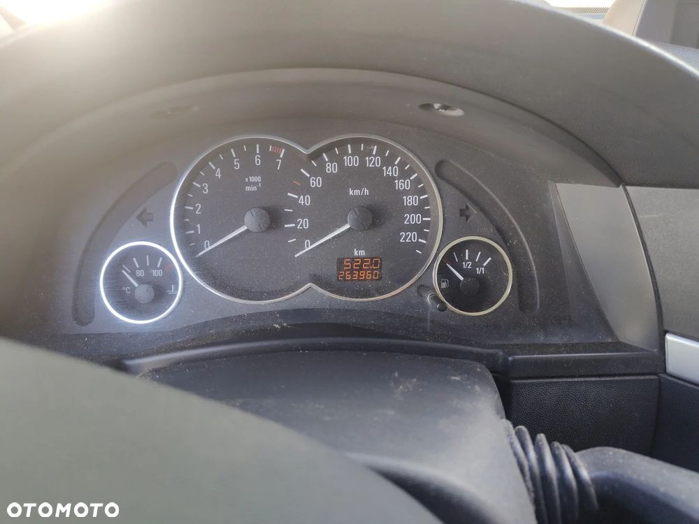 Opel Meriva - 9