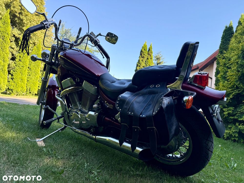 Suzuki Intruder - 6
