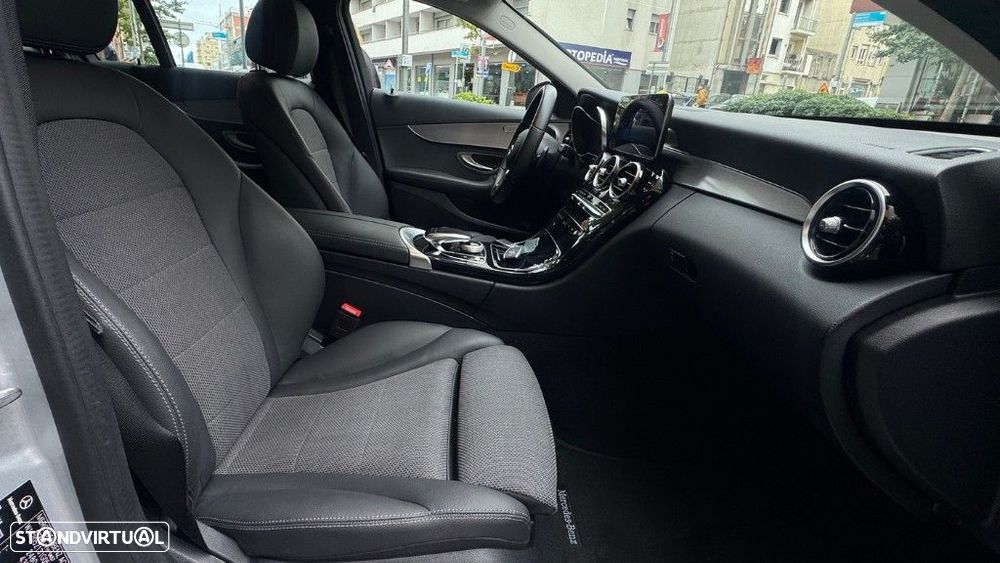 Mercedes-Benz C 300 - 16