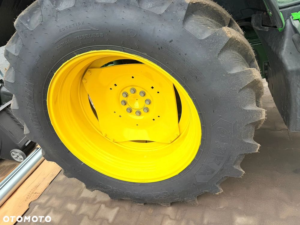 John Deere 6130M - 15
