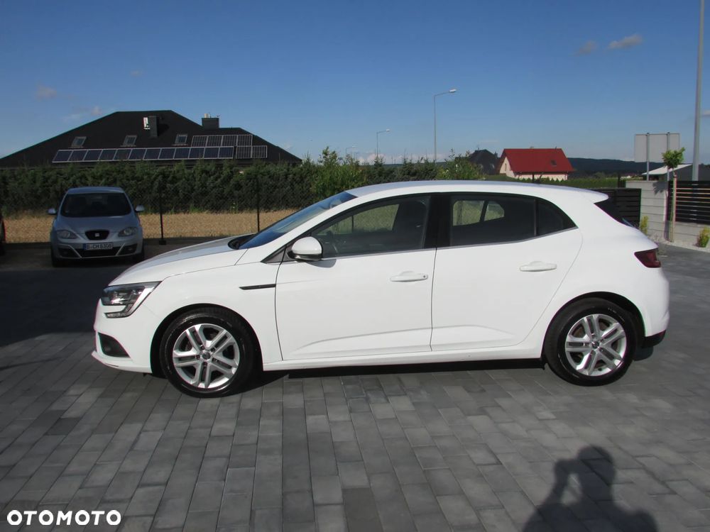Renault Megane 1.2 Energy TCe Limited - 6