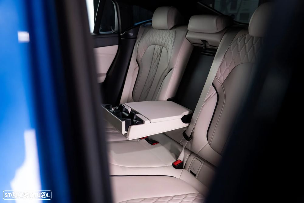 BMW X6 M50i - 38