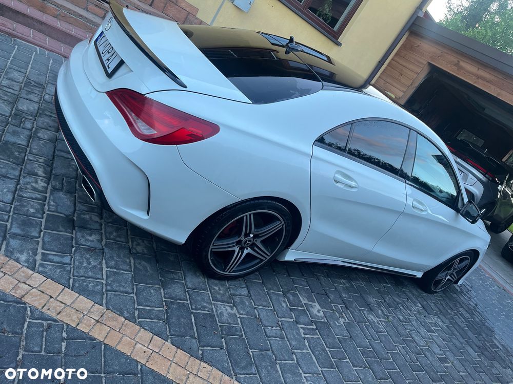 Mercedes-Benz CLA 250 4-Matic - 4
