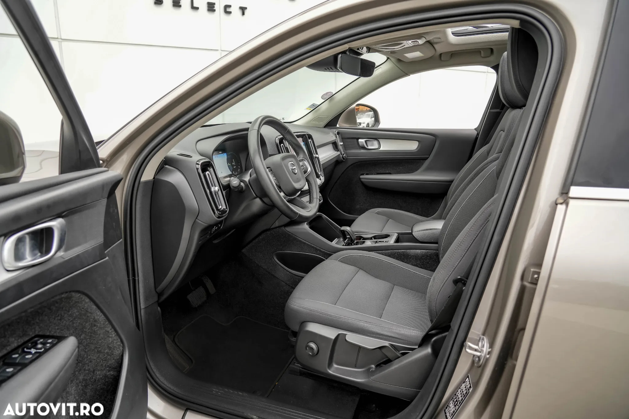 Volvo XC 40 T4 Recharge DKG Inscription - 18