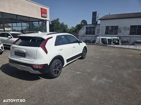 Kia Niro 1.6 GDI 6DCT HEV Premium - 27