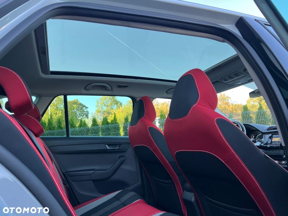 Skoda Fabia 1.2 TSI Monte Carlo - 34