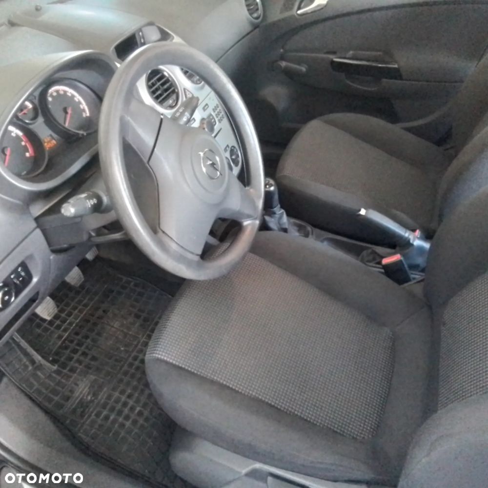 Opel Corsa 1.2 16V Edition 150 - 13