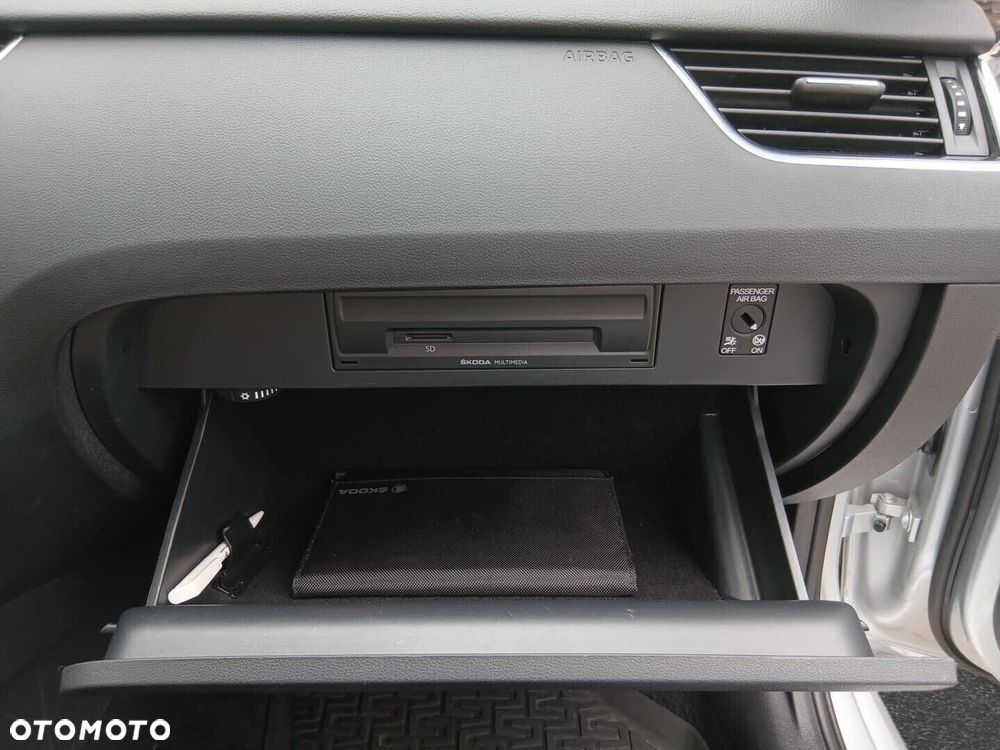 Skoda Octavia 1.5 TSI GPF ACT Ambition - 22