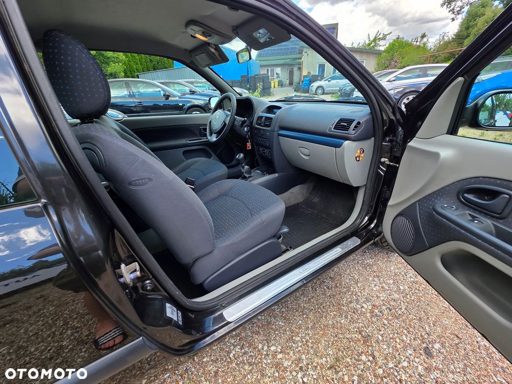 Renault Clio 1.2 16V Arctica - 5