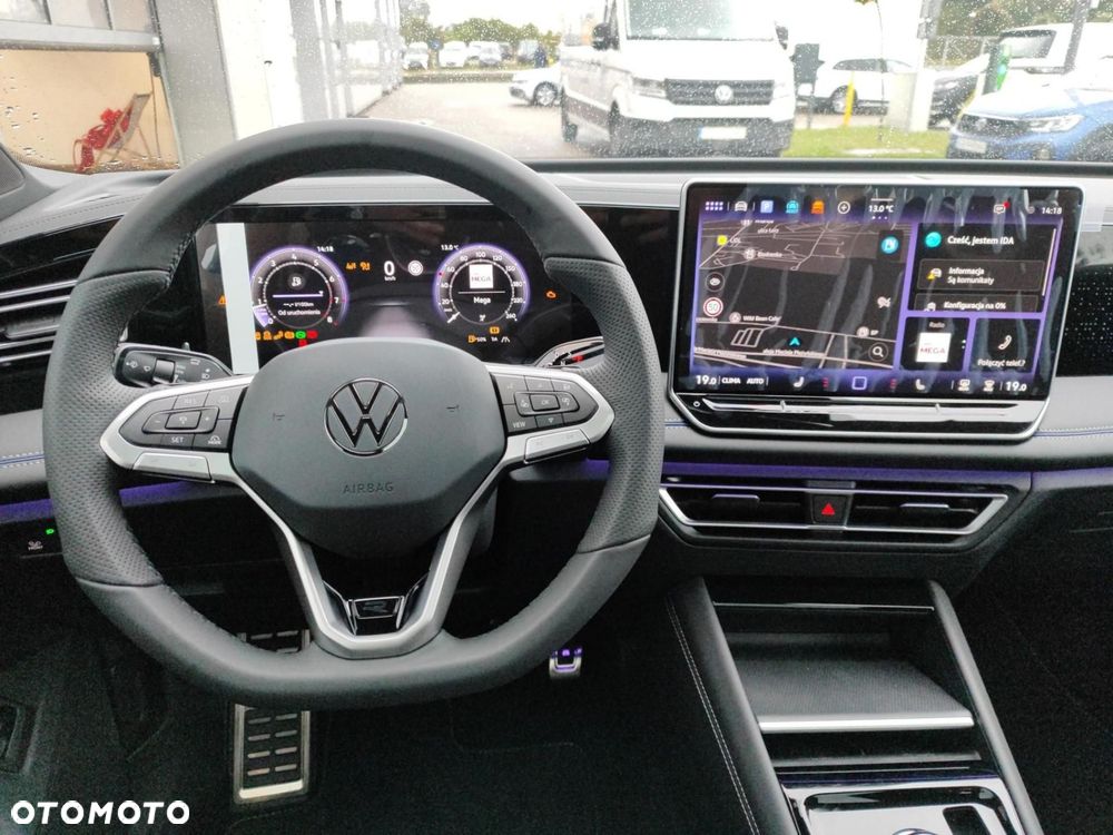 Volkswagen Tiguan - 23