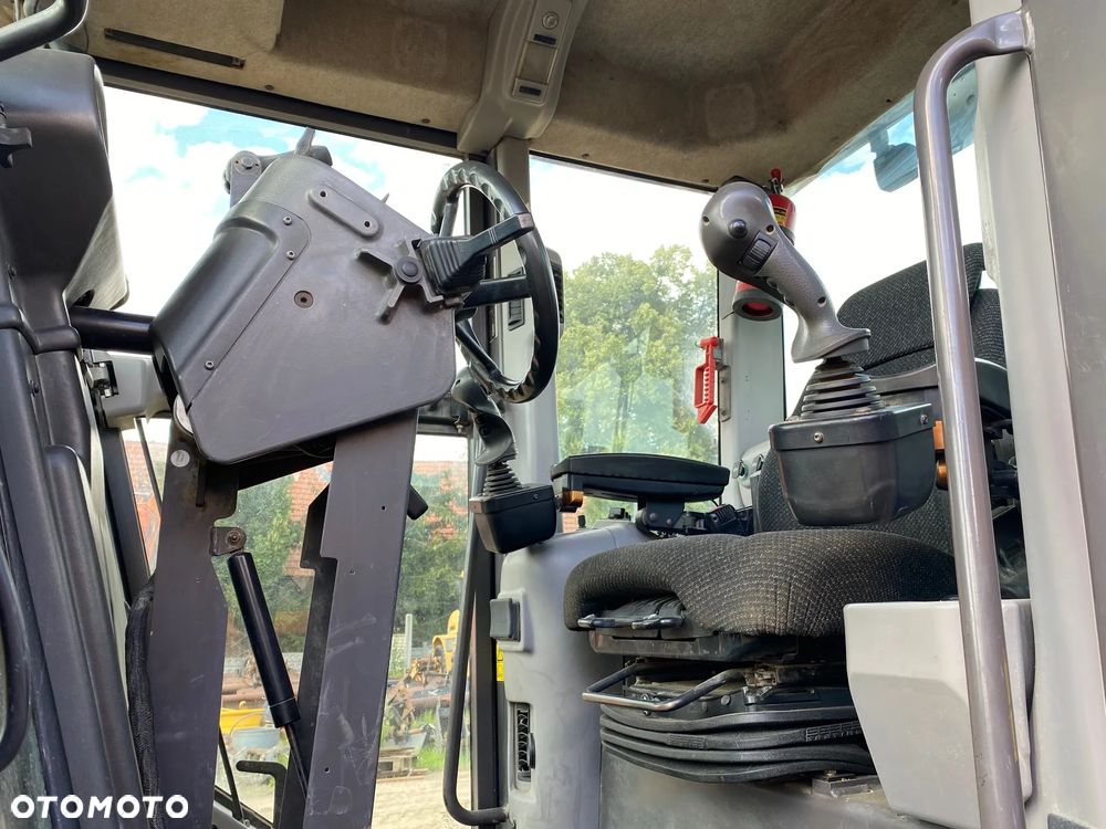 Volvo G946C, 2015 ROK, SYSTEM TRIMBLE 3D + TACHIMETR, NAPĘD 6X6, JOYSTICKI, ZRYWAK, PRZEDNI PŁUG, - 11