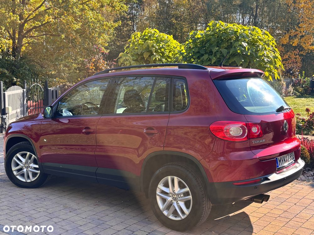 Volkswagen Tiguan - 8