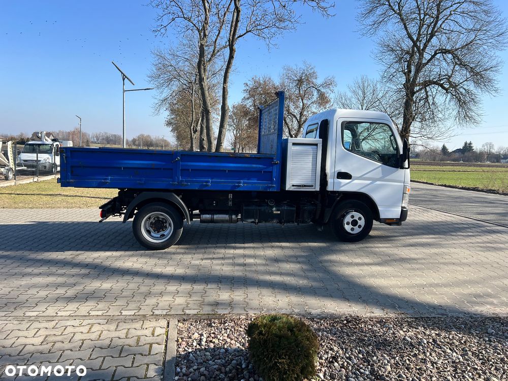 Mitsubishi Canter - 4