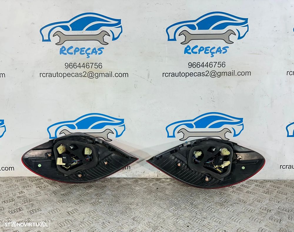 .Farolins Led Tras Traseiros Esquerdo Direito Originais Mercedes Benz SLK R171 2003 - 2011 - 4