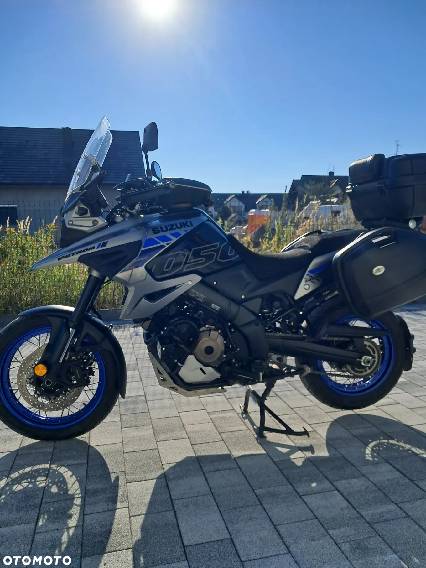Suzuki V-STROM - 3
