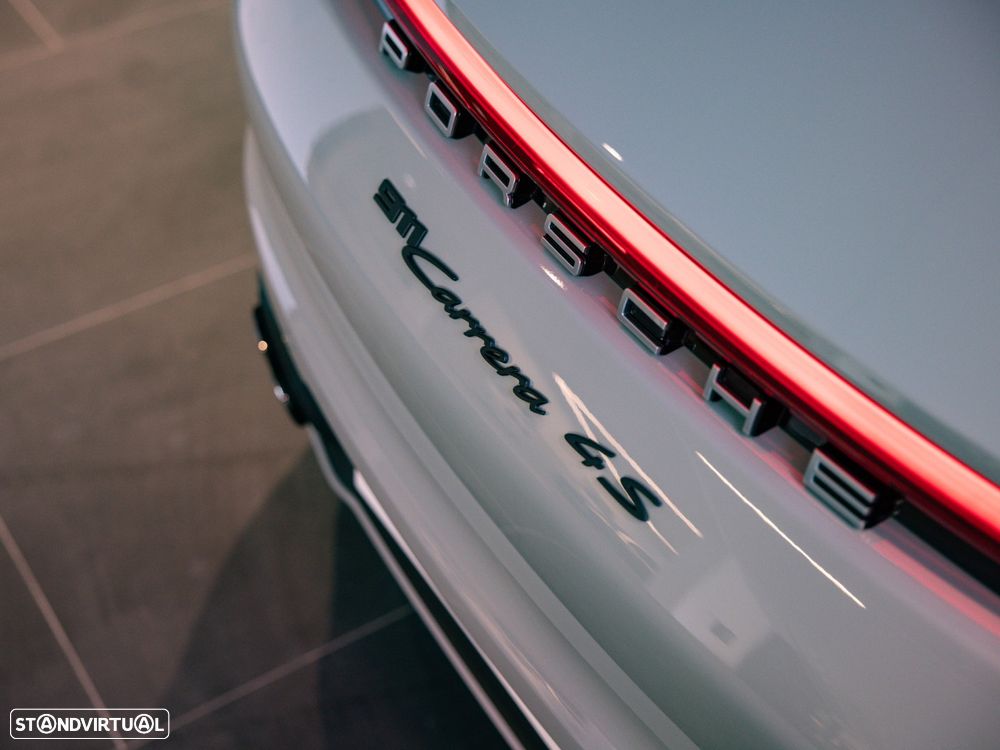 Porsche 911 (992) Carrera 4S PDK - 35