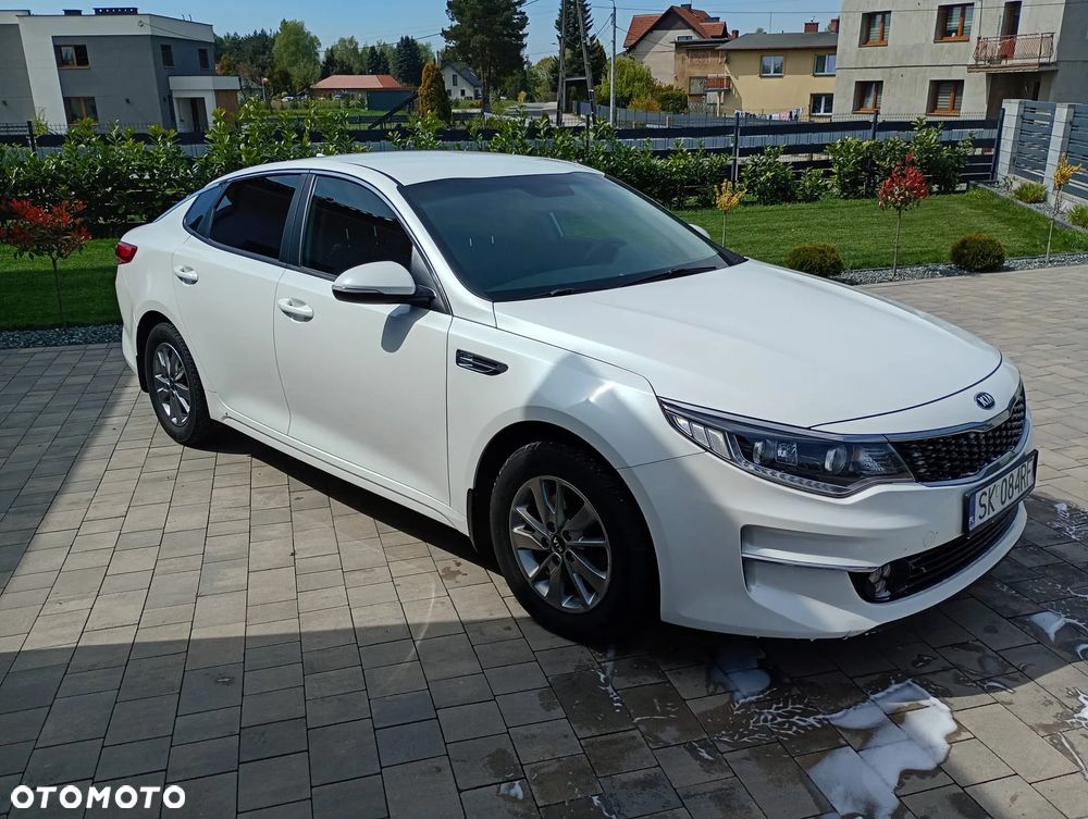 Kia Optima 1.7 CRDI M - 1