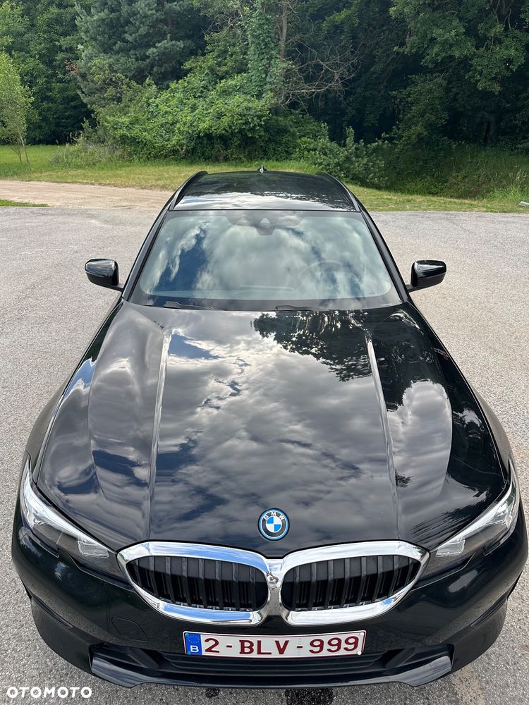 BMW Seria 3 - 16