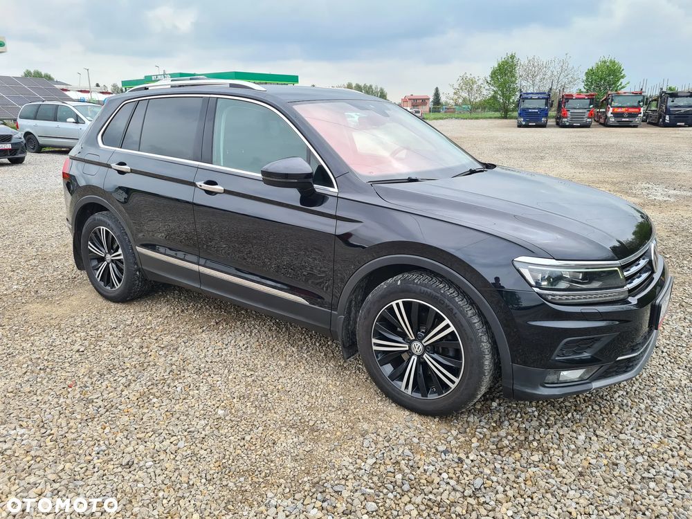 Volkswagen Tiguan - 11