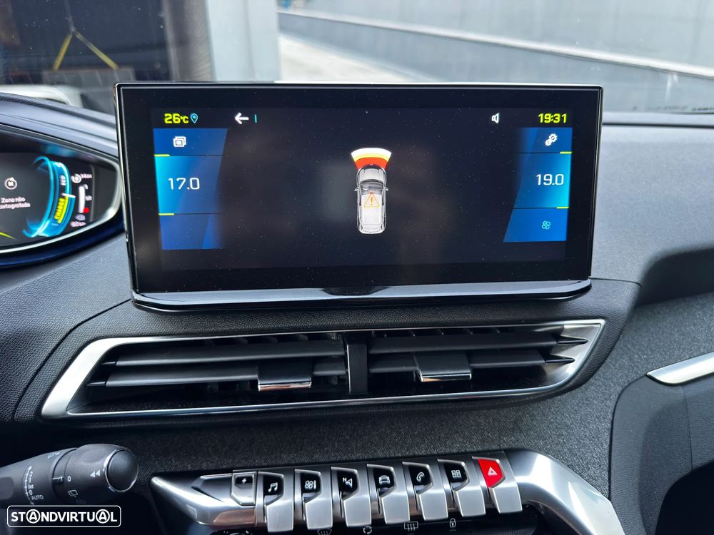 Peugeot 3008 1.6 Hybrid4 Allure Pack e-EAT8 - 23