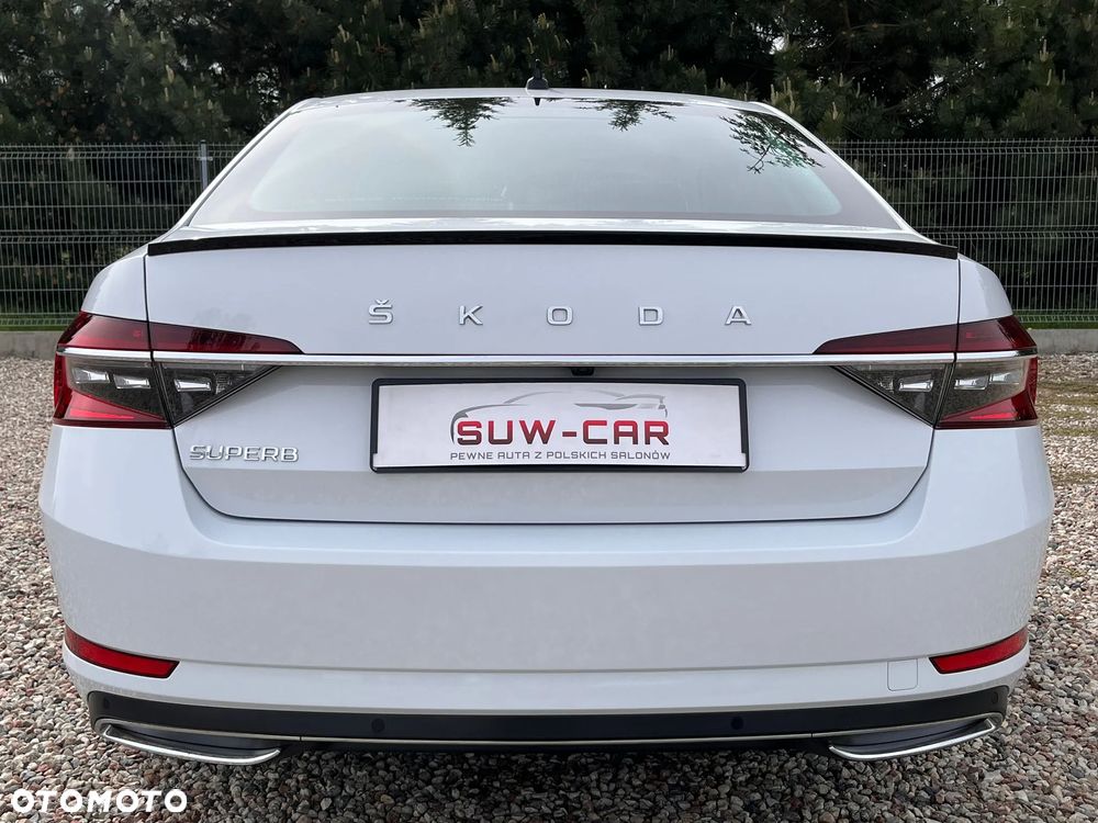 Skoda Superb 2.0 TDI SCR L&K DSG - 9