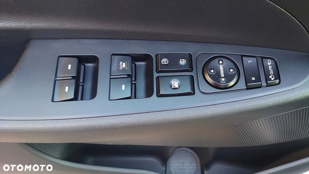 Hyundai Tucson - 16