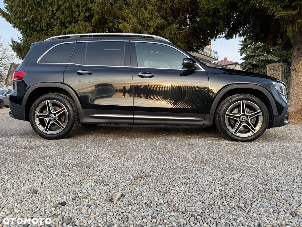 Mercedes-Benz GLB 200 d AMG Line 8G-DCT - 3