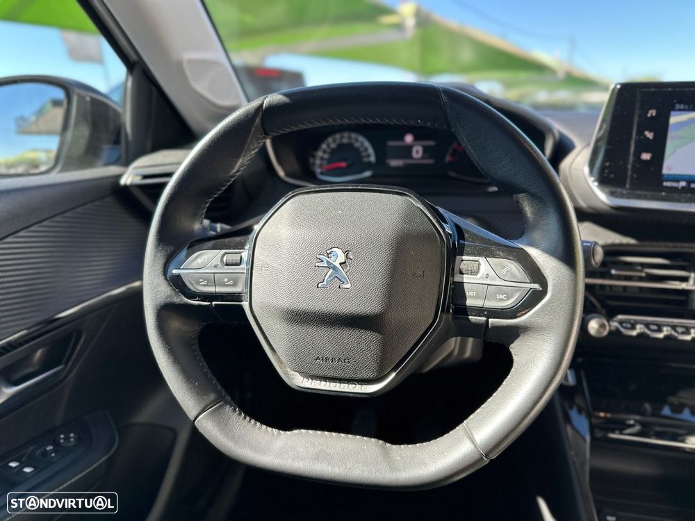 Peugeot 208 1.2 PureTech Active - 21